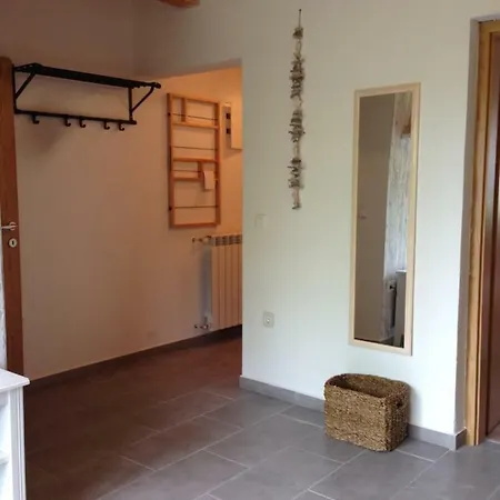 Vjeverica Apartment *